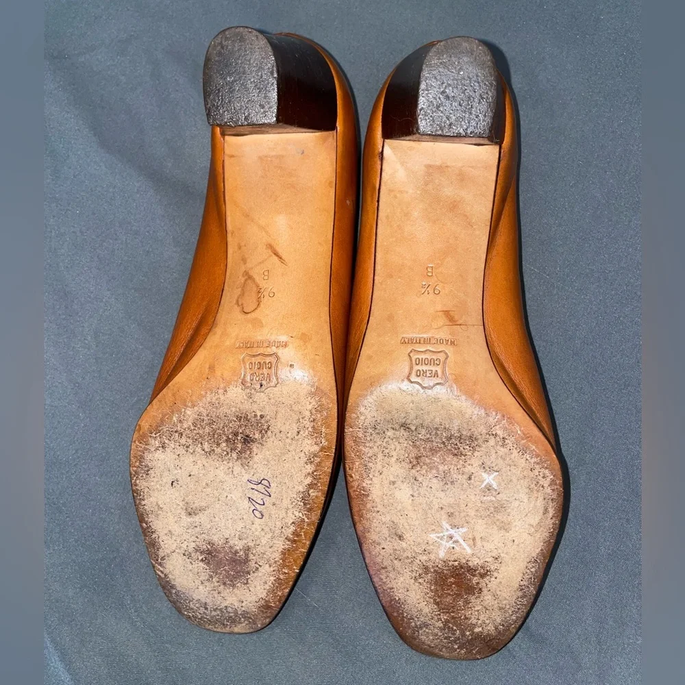 Salvatore Ferragamo Vintage Loafer Pumps Kitten Heel 100% Leather Tan, size 9.5 - Picture 7 of 8